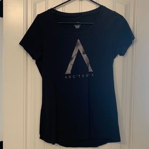 W’s White A ARC’TERYX T-shirt